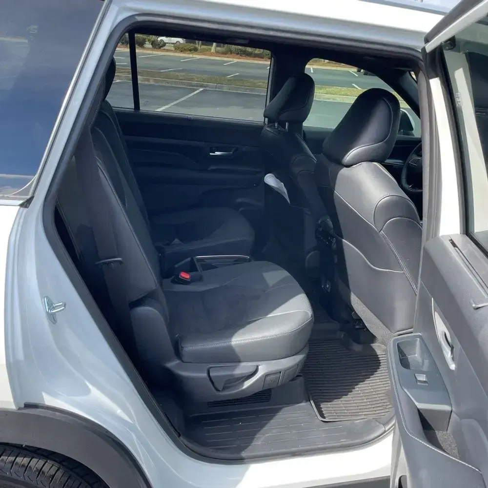 2024 Toyota Grand Highlander Hybrid MAX Platinum