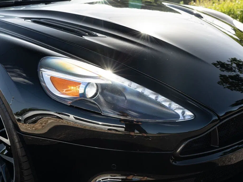 2018 Aston Martin Vanquish S Volante Convertible RWD
