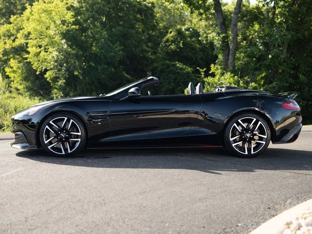 2018 Aston Martin Vanquish S Volante Convertible RWD