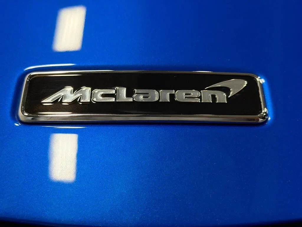 2024 McLaren Artura RWD