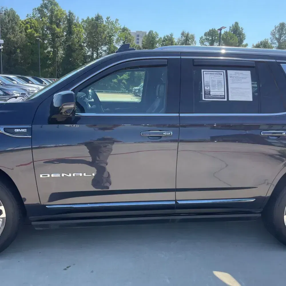 2023 GMC Yukon Denali Ultimate