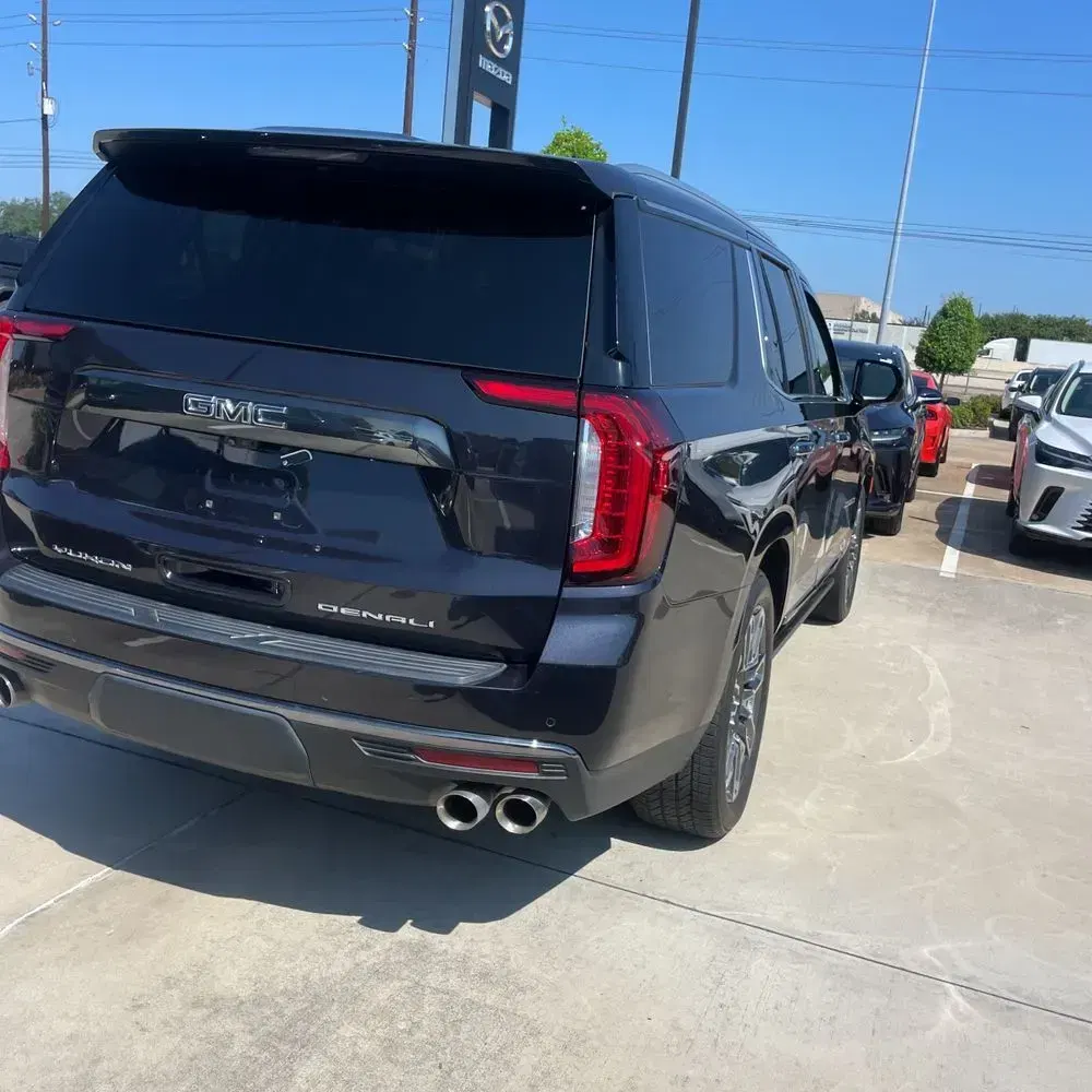 2023 GMC Yukon Denali Ultimate