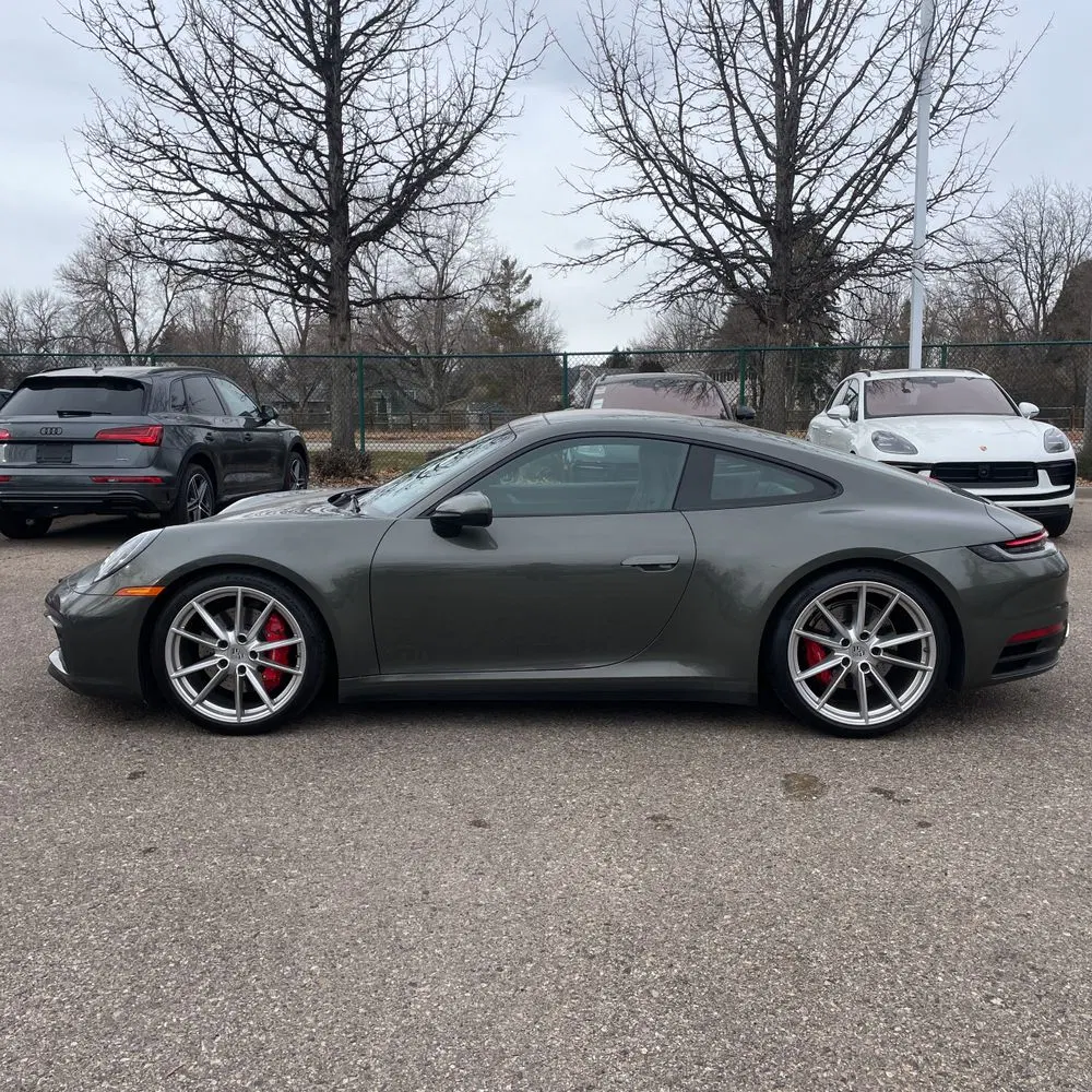 2022 Porsche 911 Carrera 4S