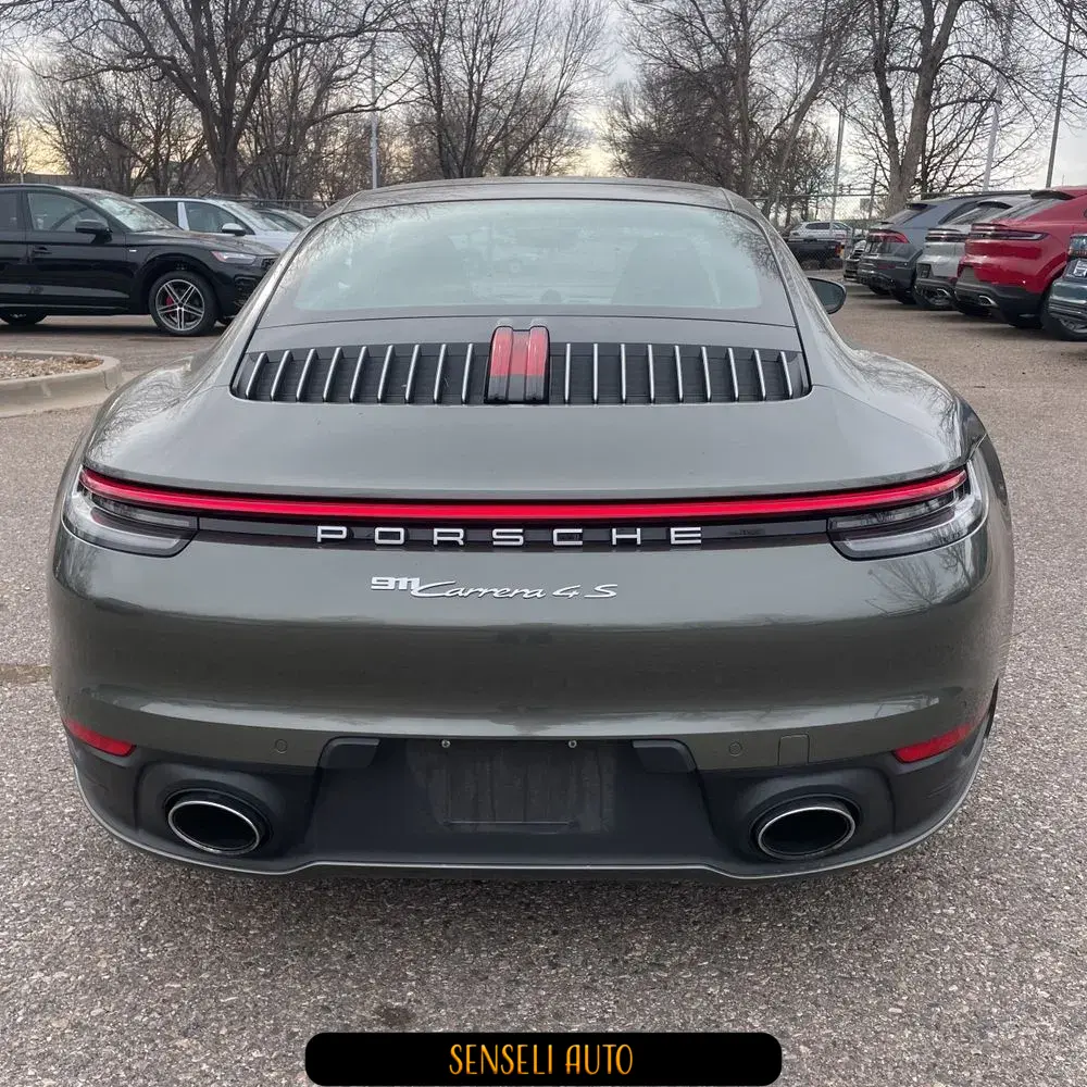 2022 Porsche 911 Carrera 4S