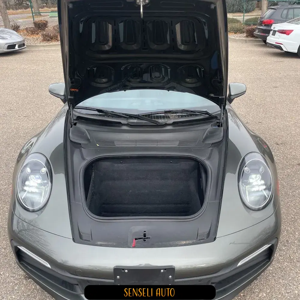 2022 Porsche 911 Carrera 4S