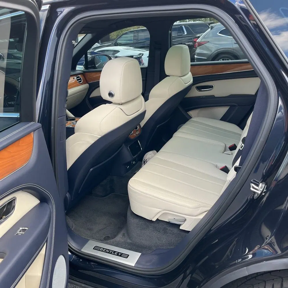 2021 Bentley Bentayga V8