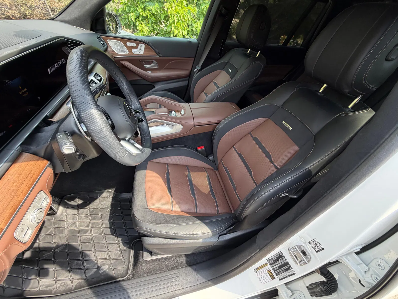 2024 Mercedes-AMG GLS 63 - ~9,200 Miles, 603-hp Twin-Turbo V8, AWD, Unmodified