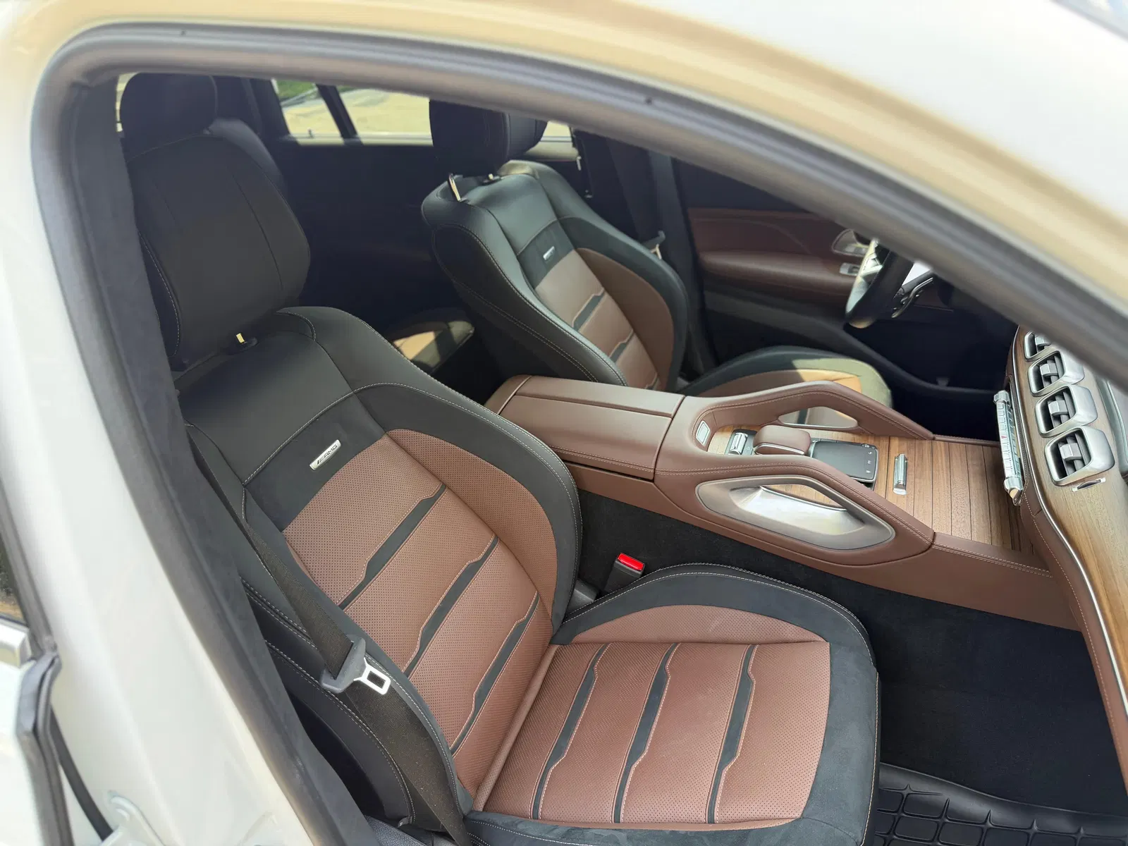 2024 Mercedes-AMG GLS 63 - ~9,200 Miles, 603-hp Twin-Turbo V8, AWD, Unmodified