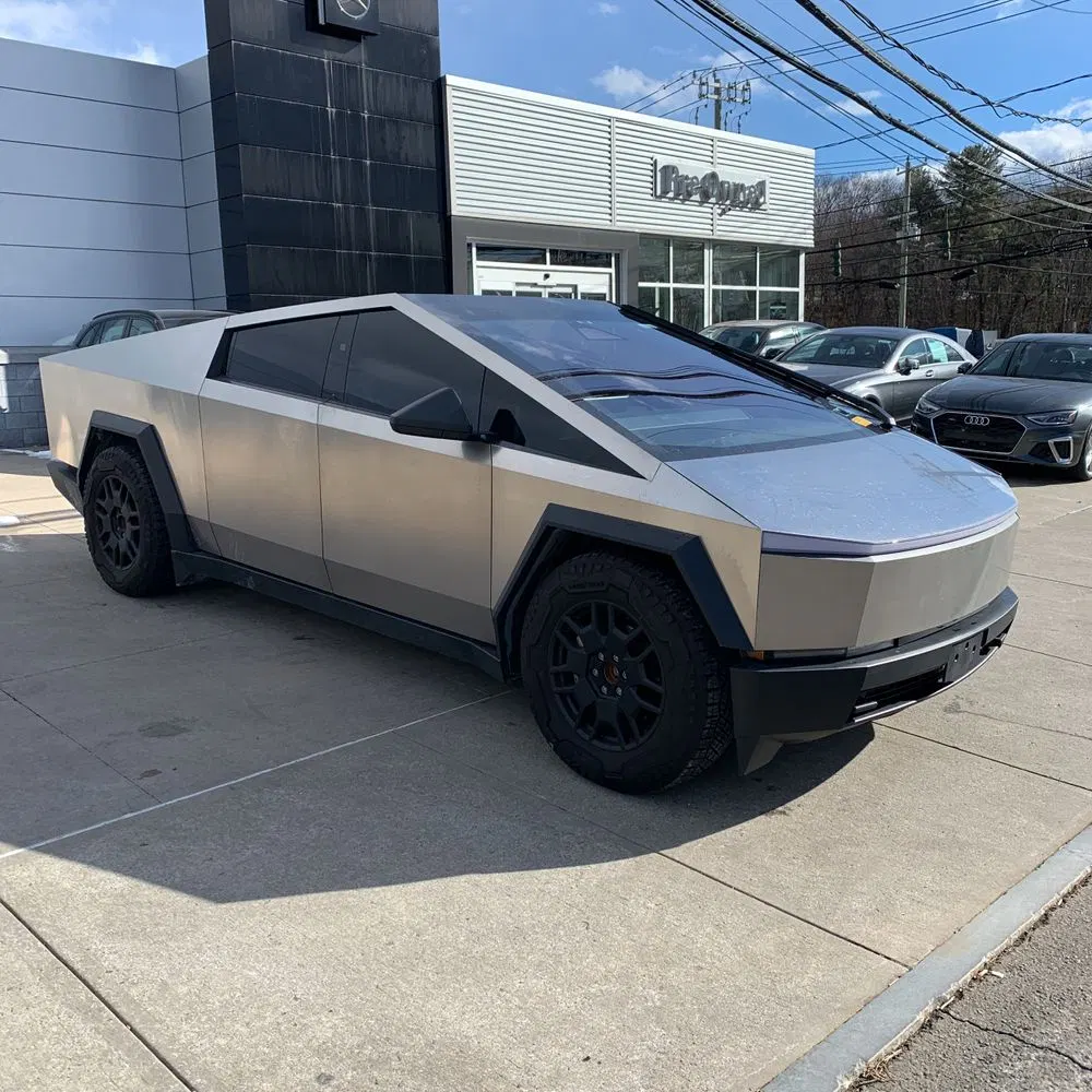 2024 Tesla Cybertruck Base