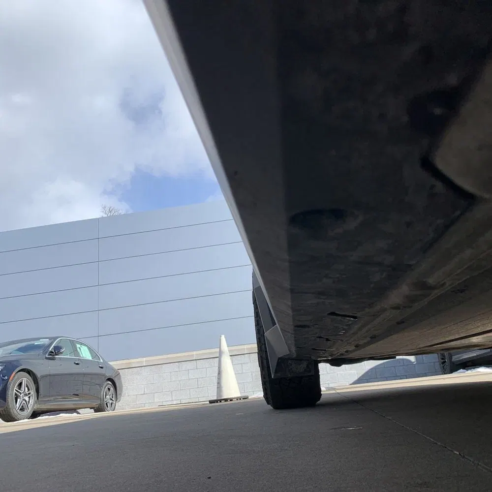 2024 Tesla Cybertruck Base