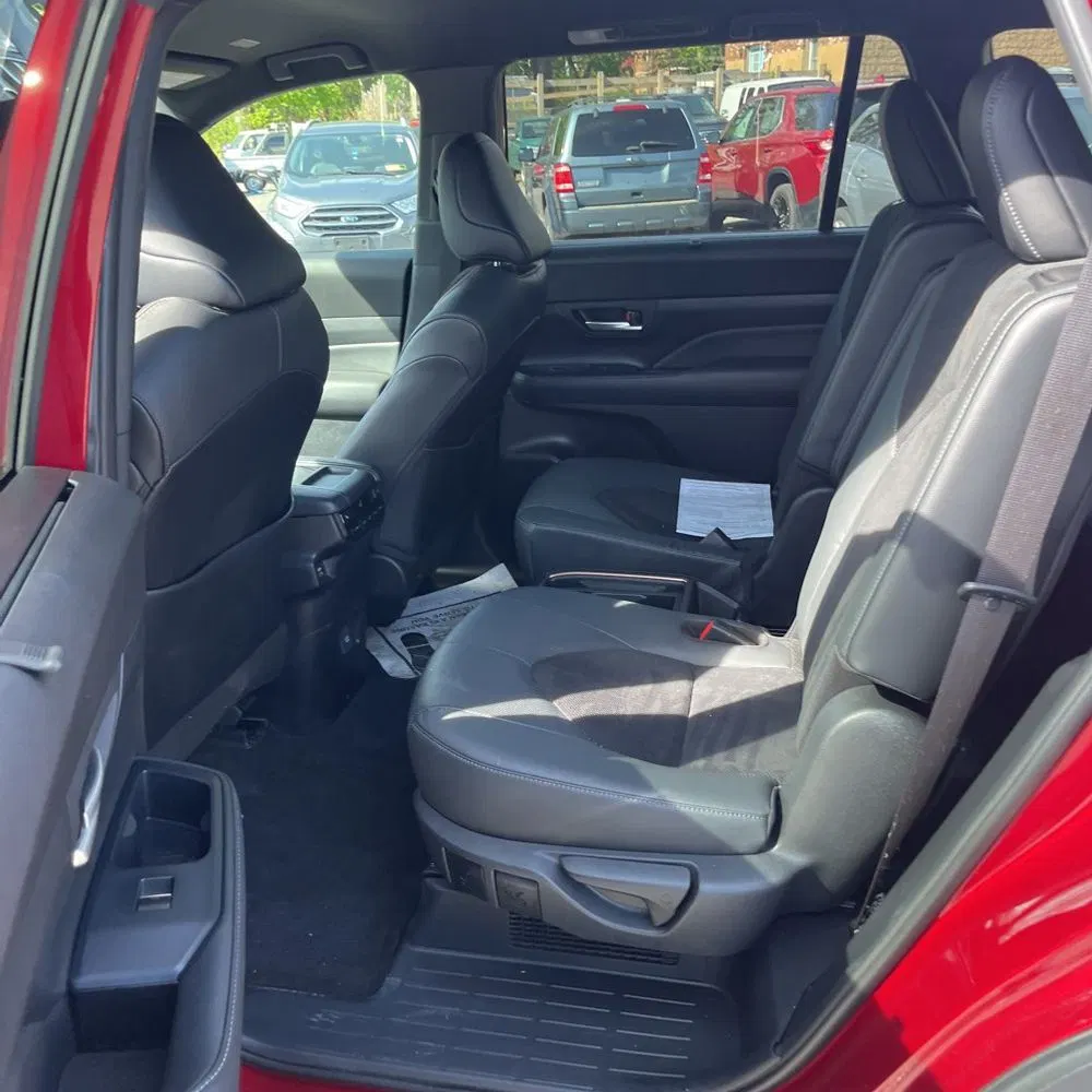 2024 Toyota Grand Highlander Hybrid MAX Limited