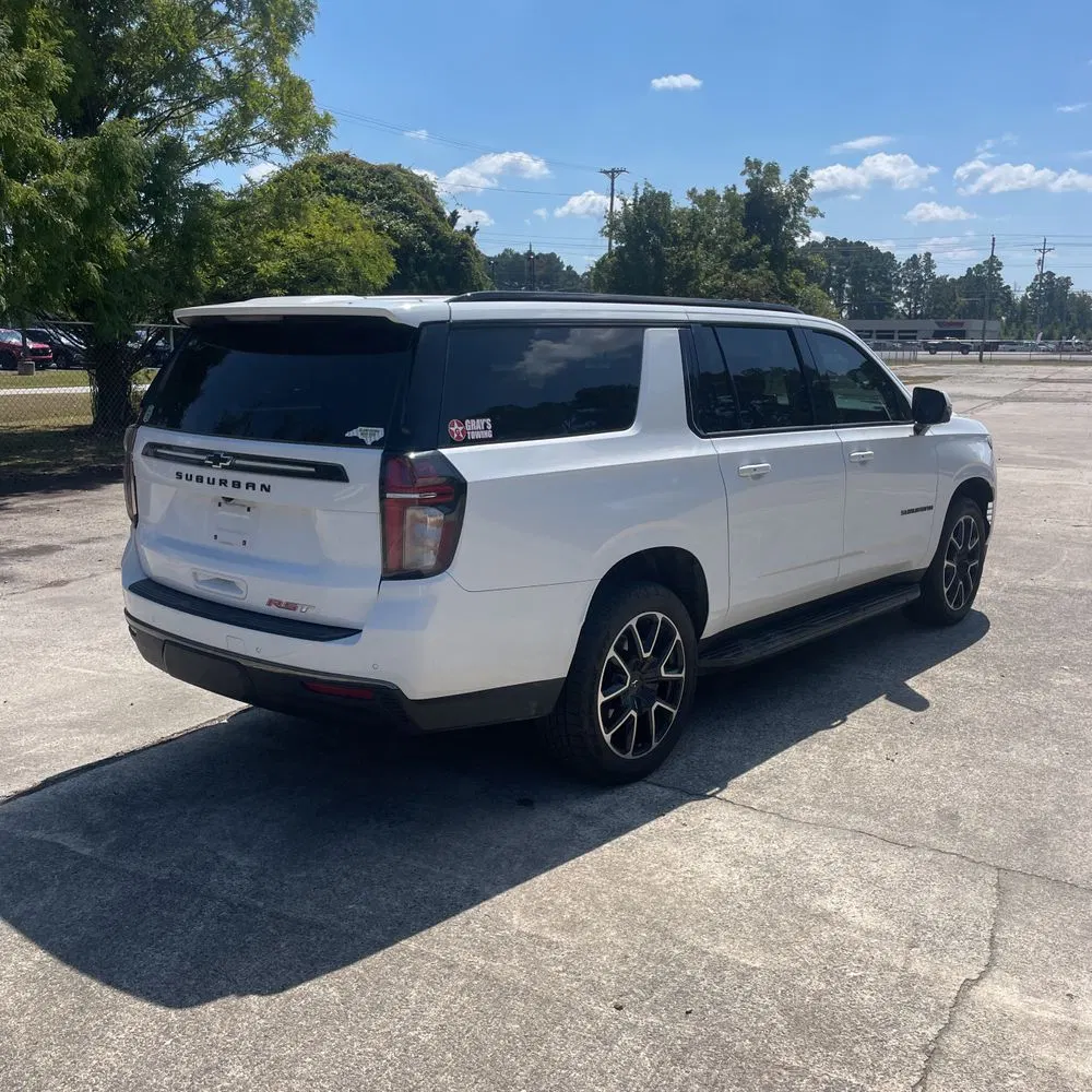 2022 Chevrolet Suburban RST
