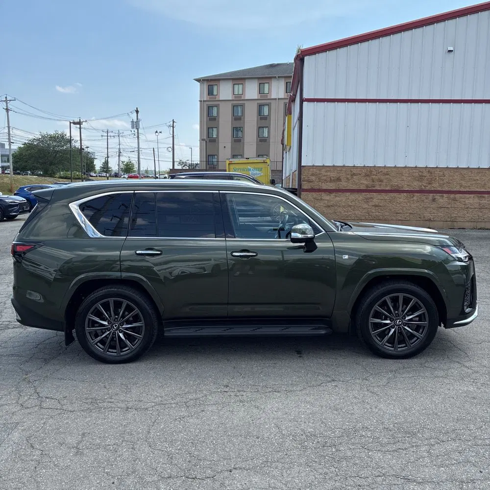 2024 Lexus LX 600 F SPORT Handling