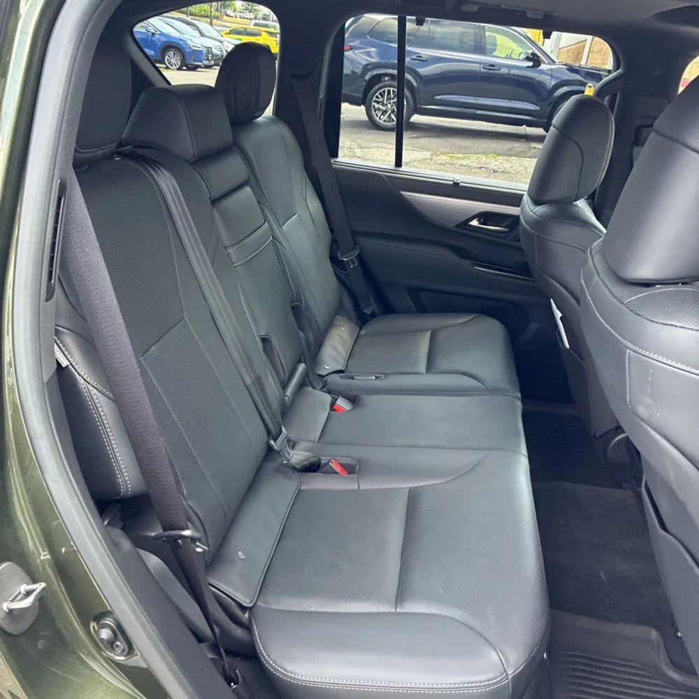 2024 Lexus LX 600 F SPORT Handling