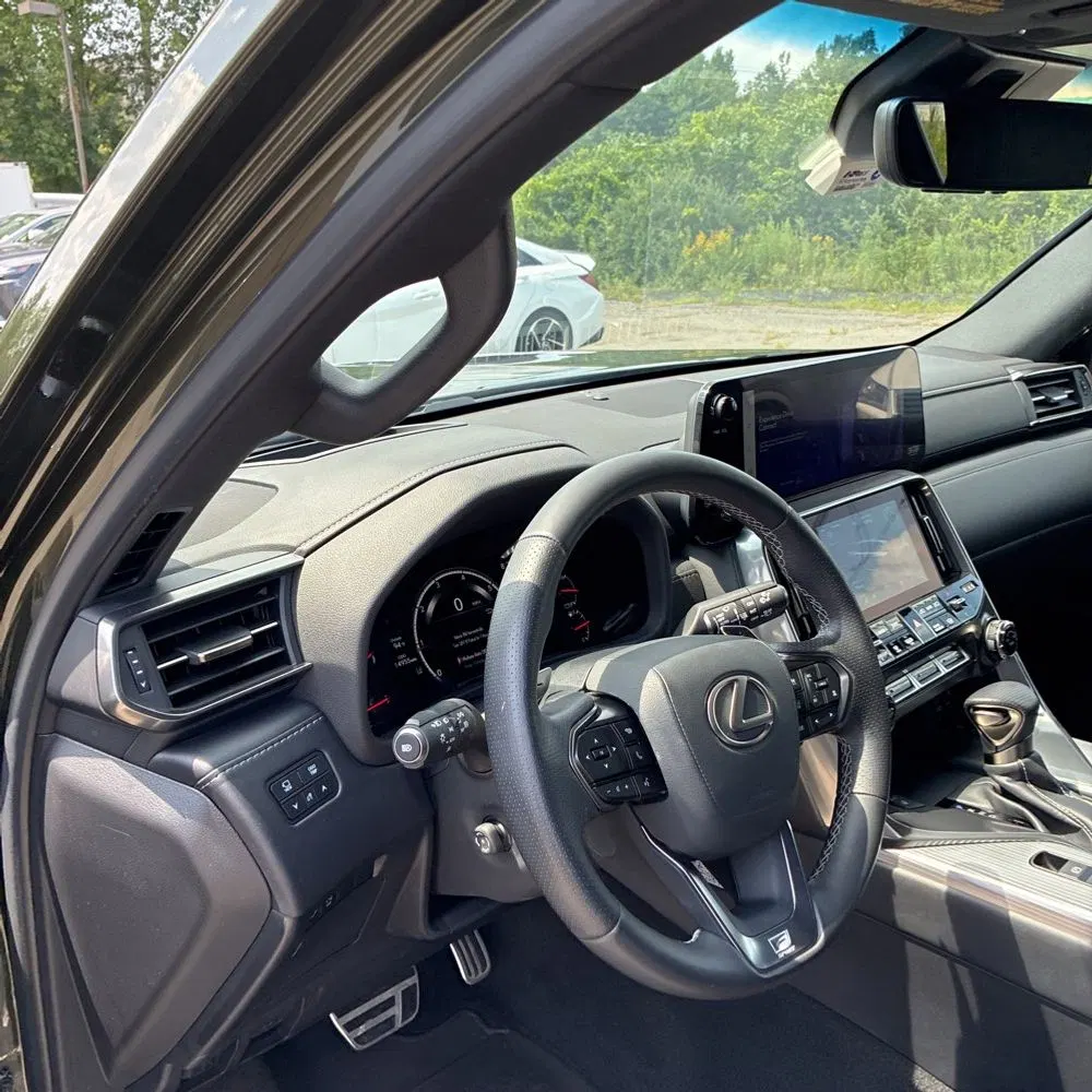 2024 Lexus LX 600 F SPORT Handling