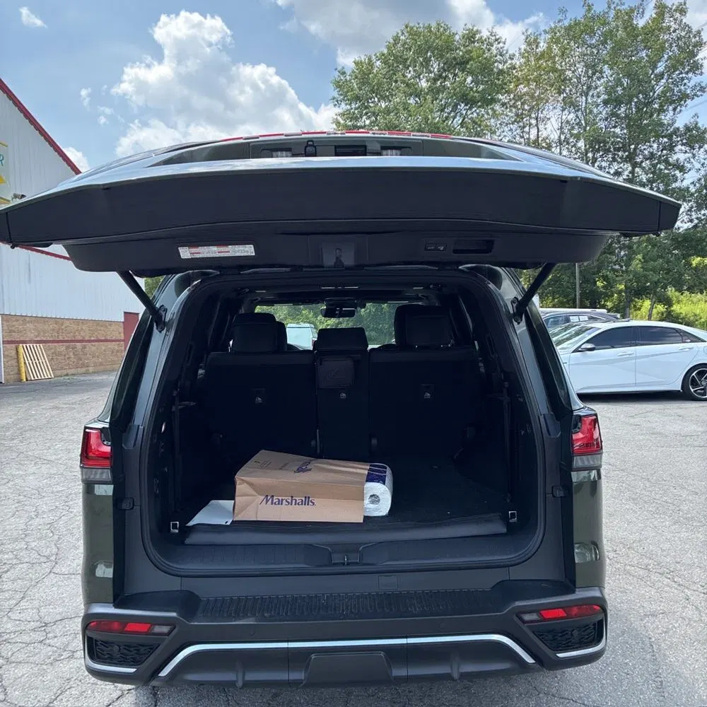2024 Lexus LX 600 F SPORT Handling