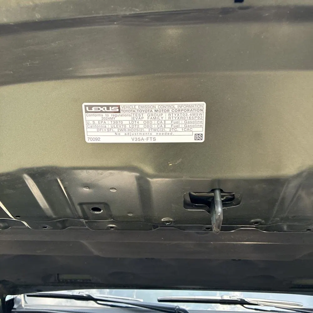 2024 Lexus LX 600 F SPORT Handling