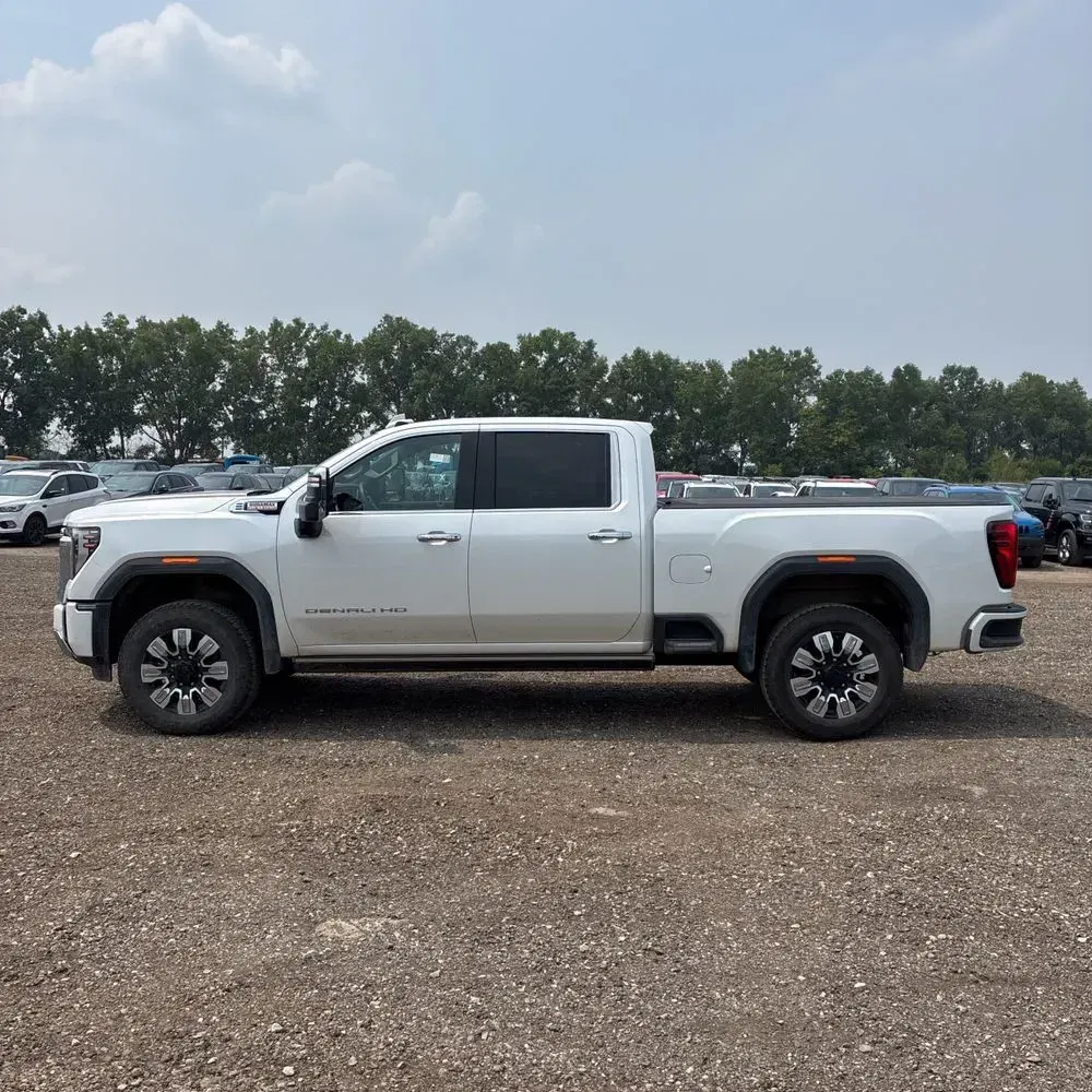2024 GMC Sierra 2500 Denali