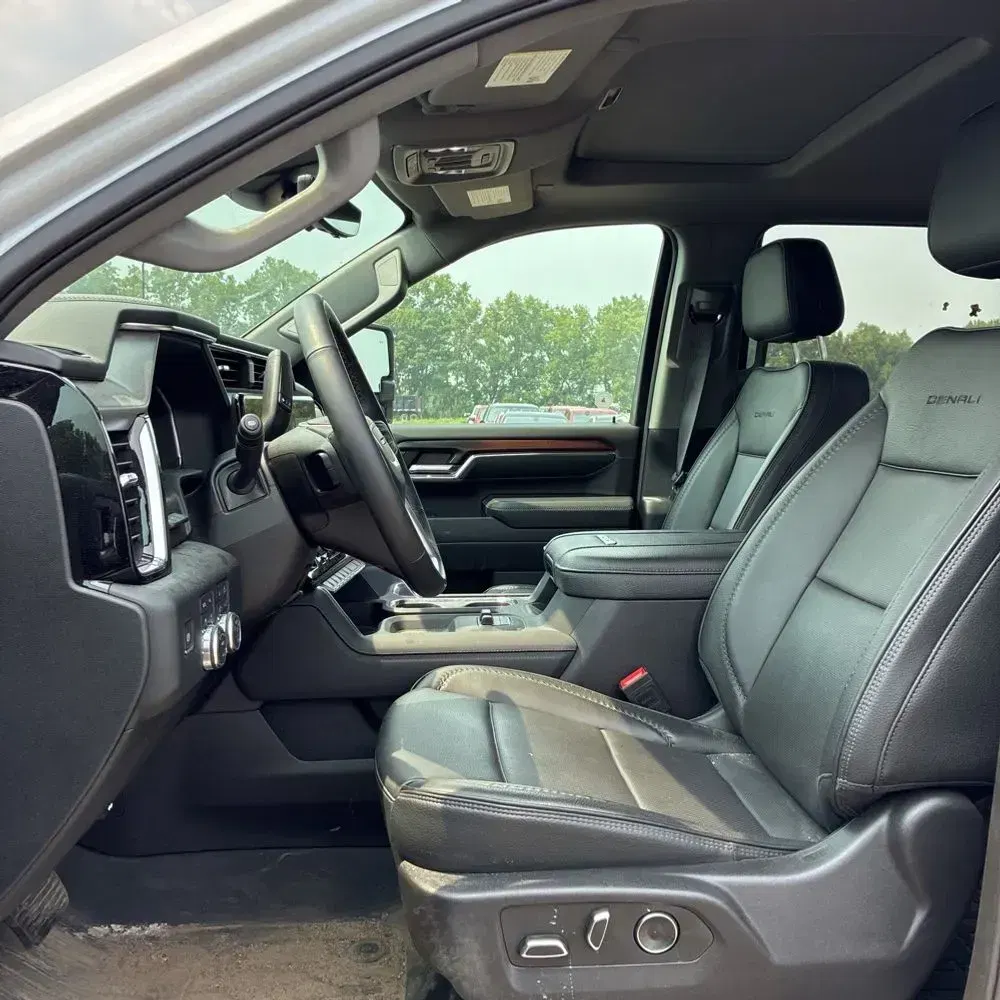 2024 GMC Sierra 2500 Denali