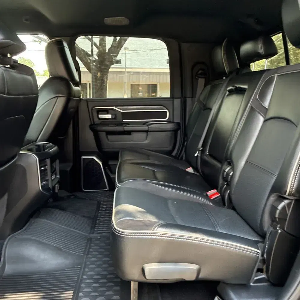 2024 Ram 3500 Laramie