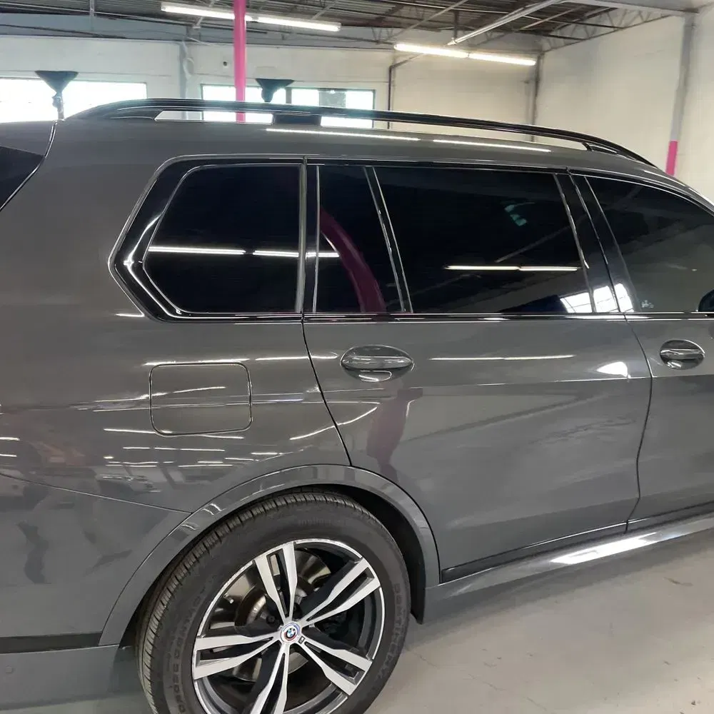 2023 BMW X7 M60i
