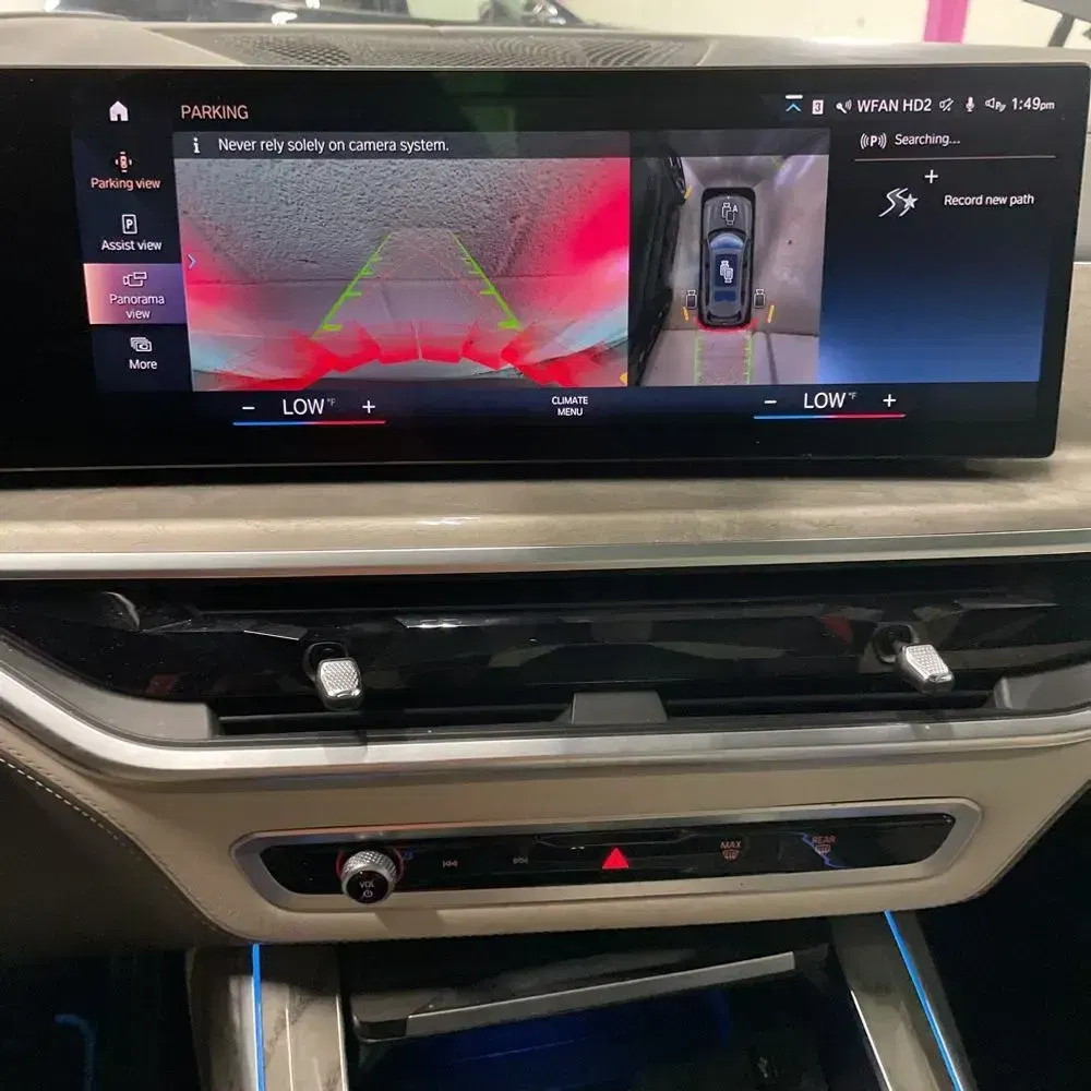 2023 BMW X7 M60i