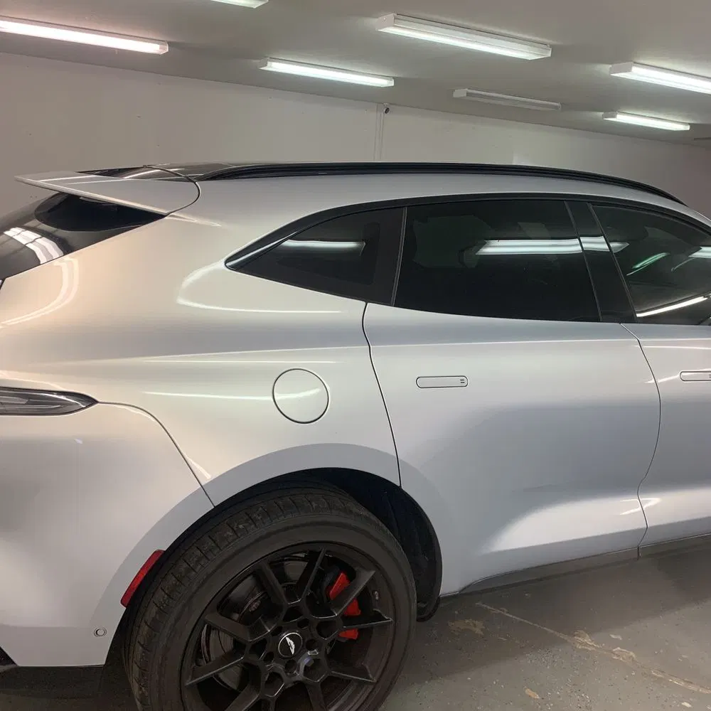 2021 Aston Martin DBX Base