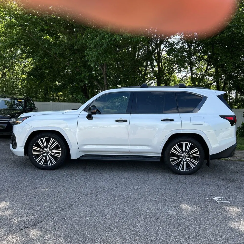 2023 Lexus LX 600 Luxury