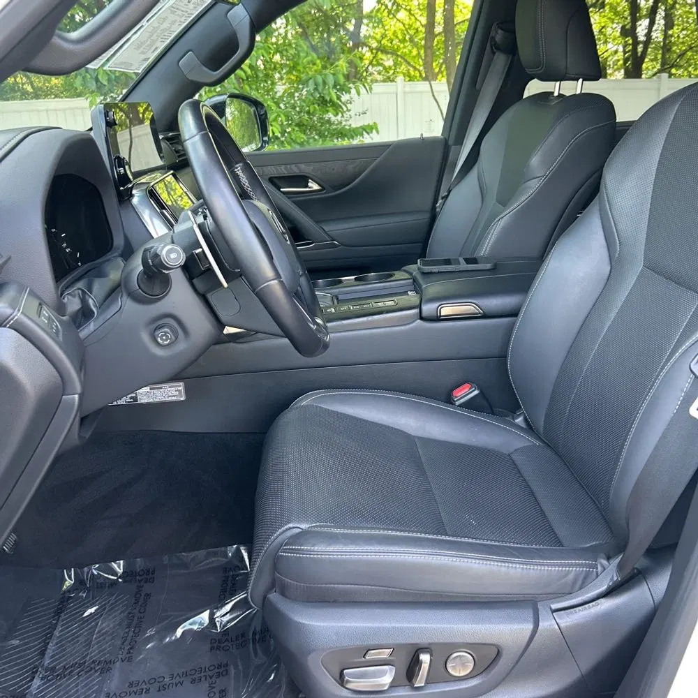 2023 Lexus LX 600 Luxury