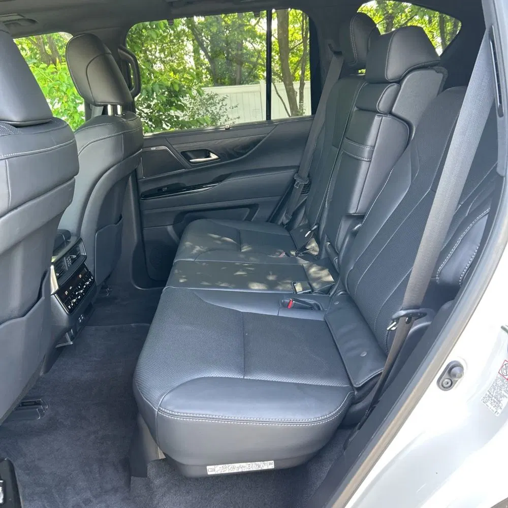 2023 Lexus LX 600 Luxury