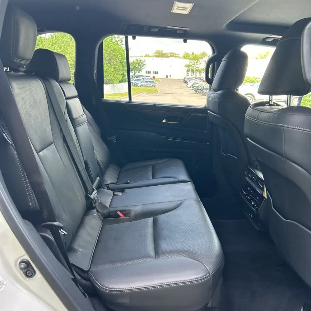 2023 Lexus LX 600 Luxury