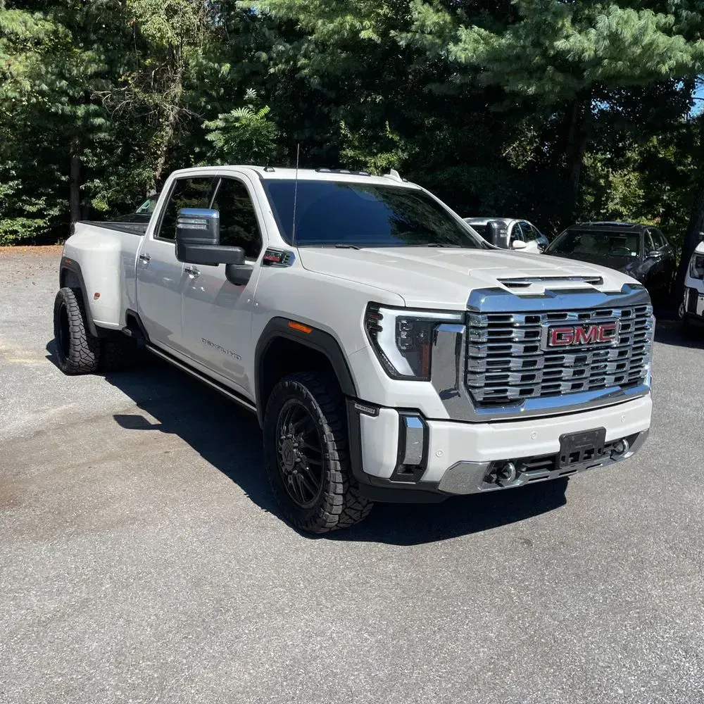 2024 GMC Sierra 3500HD Denali