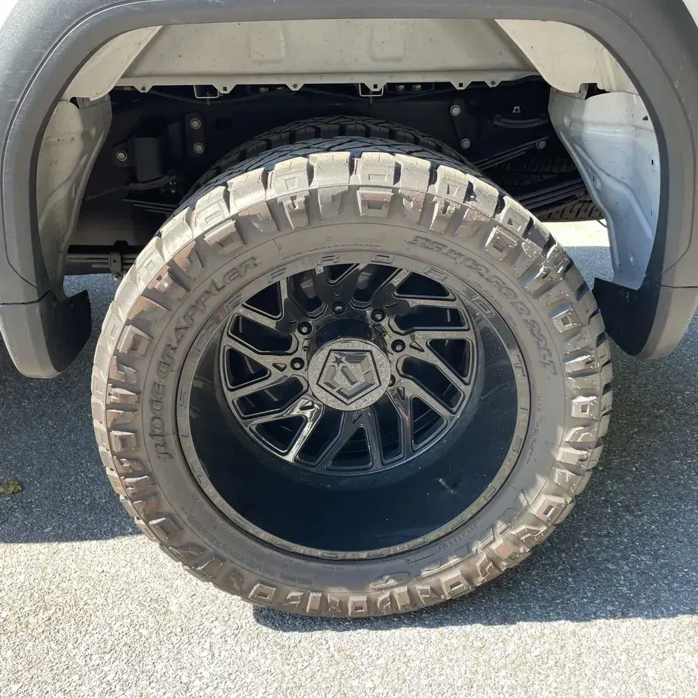 2024 GMC Sierra 3500HD Denali