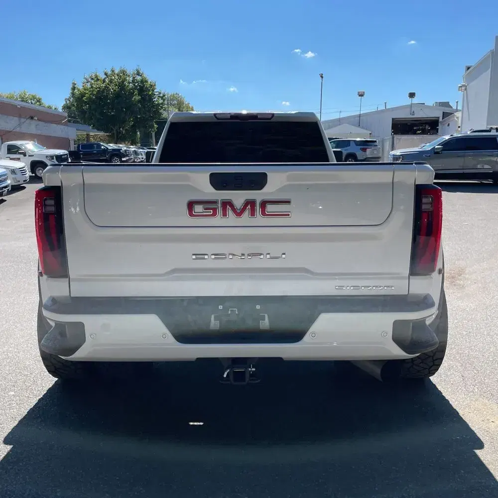 2024 GMC Sierra 3500HD Denali