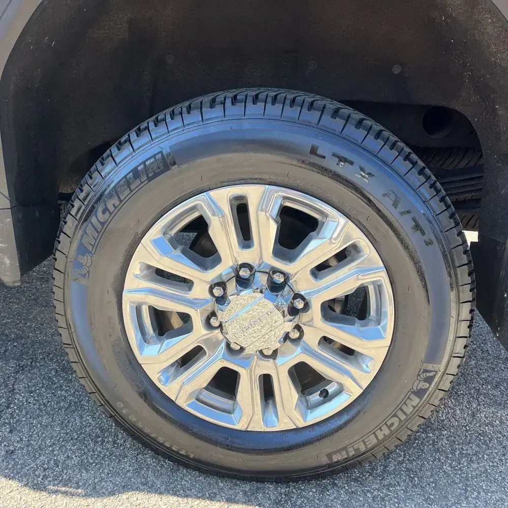 2023 GMC Sierra 2500 Denali