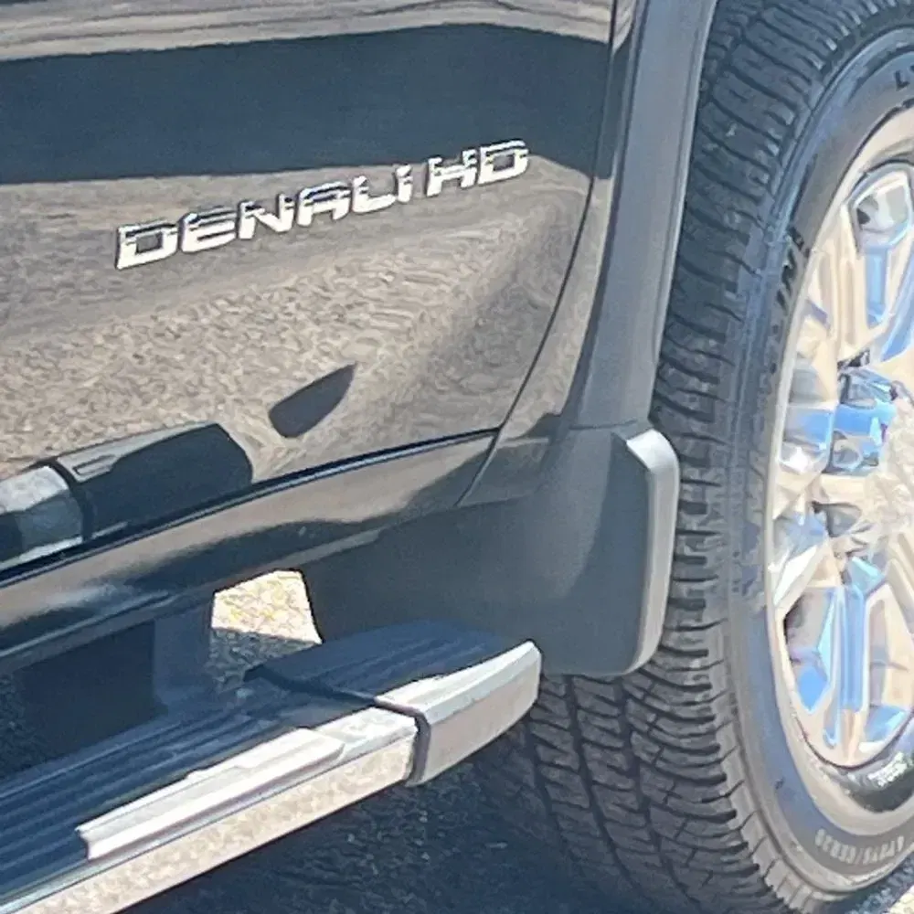2023 GMC Sierra 2500 Denali