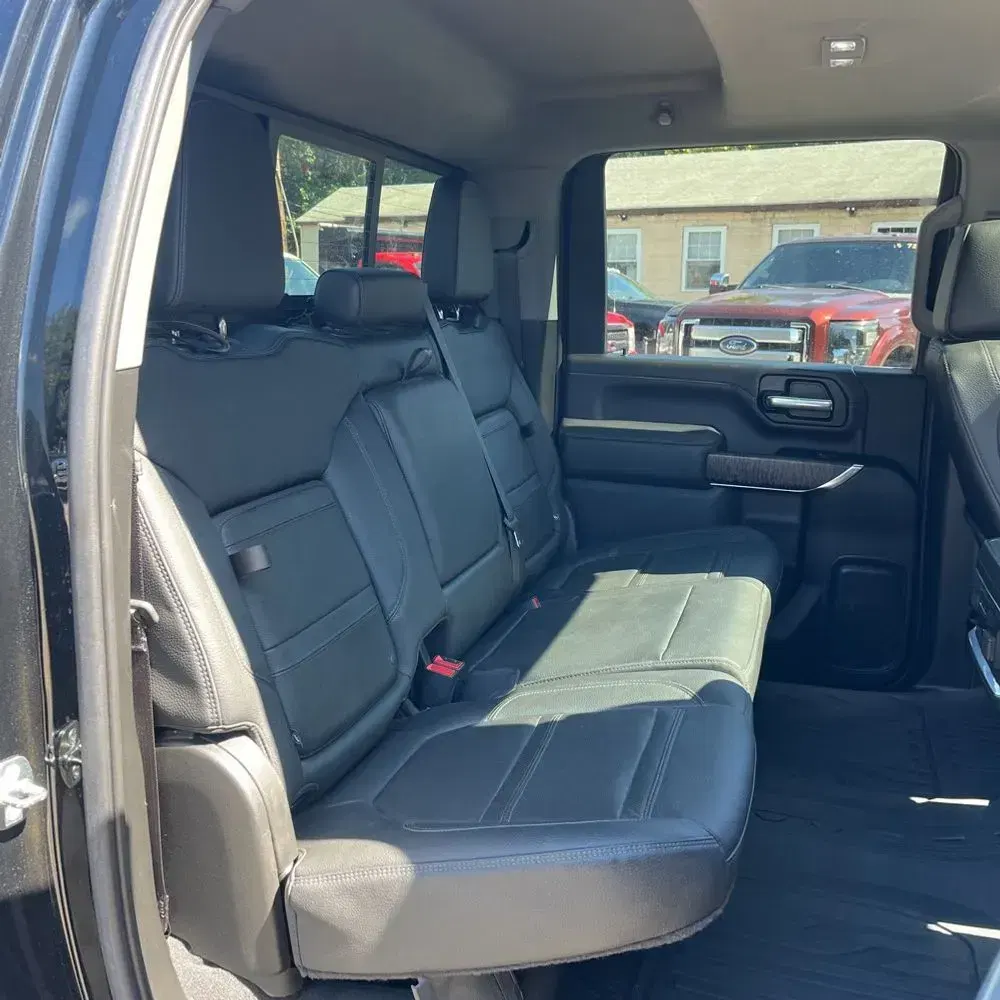 2023 GMC Sierra 2500 Denali