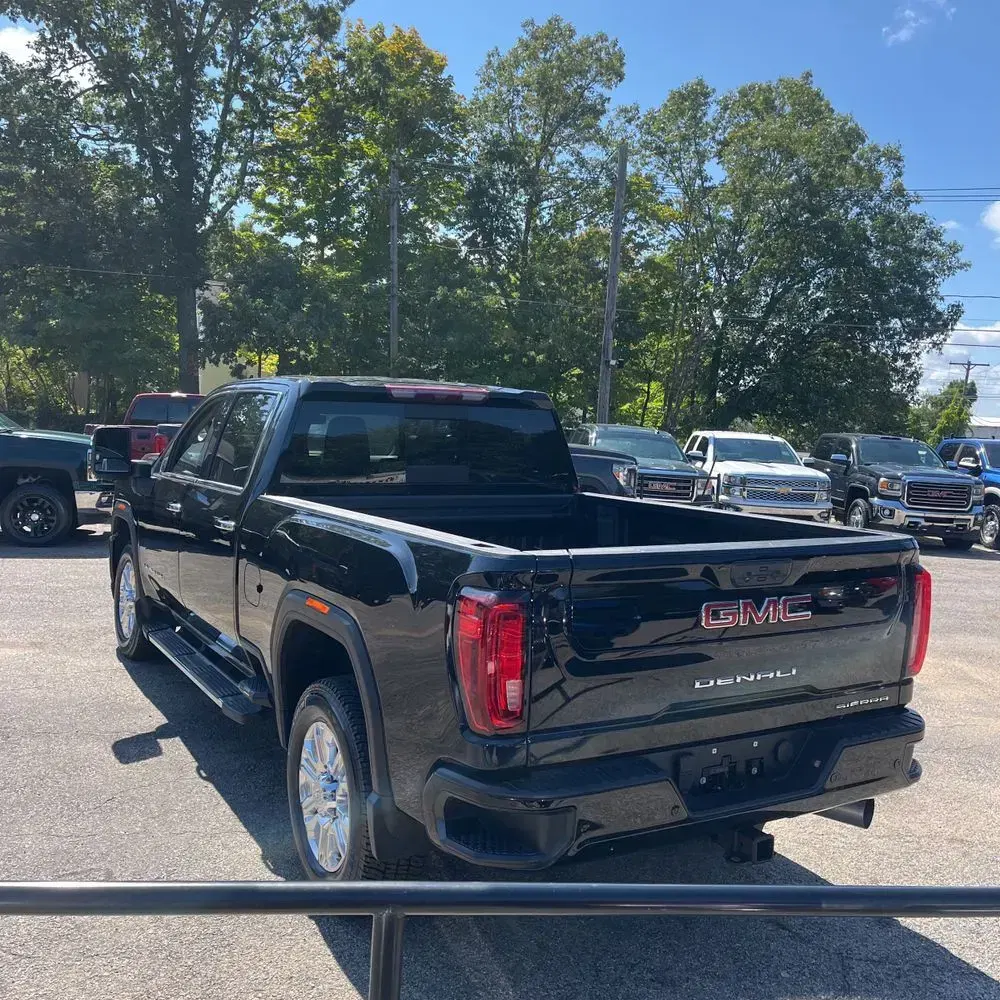 2023 GMC Sierra 2500 Denali
