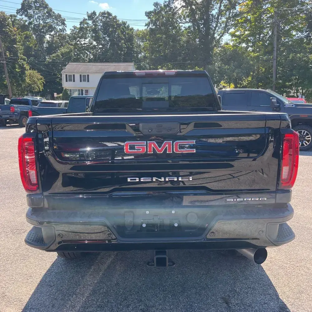 2023 GMC Sierra 2500 Denali