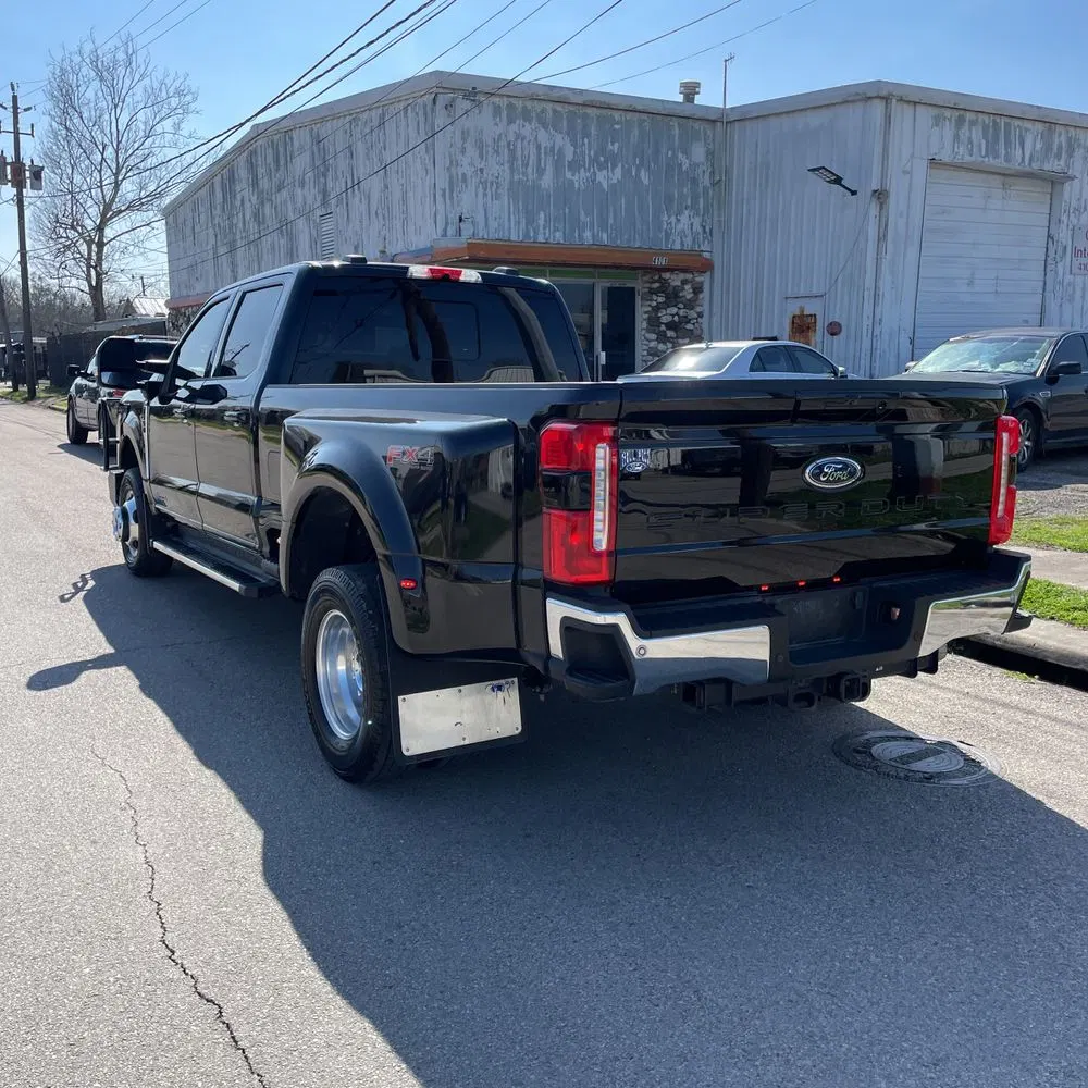 2023 Ford F-350 Super Duty Lariat