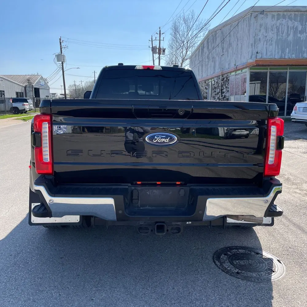 2023 Ford F-350 Super Duty Lariat