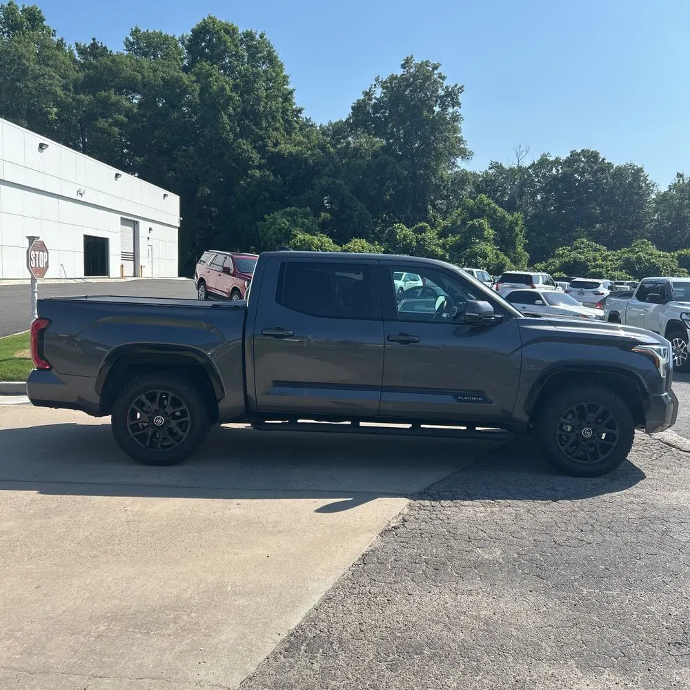 2024 Toyota Tundra Platinum