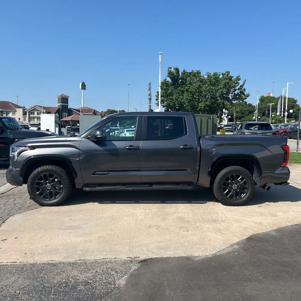 2024 Toyota Tundra Platinum