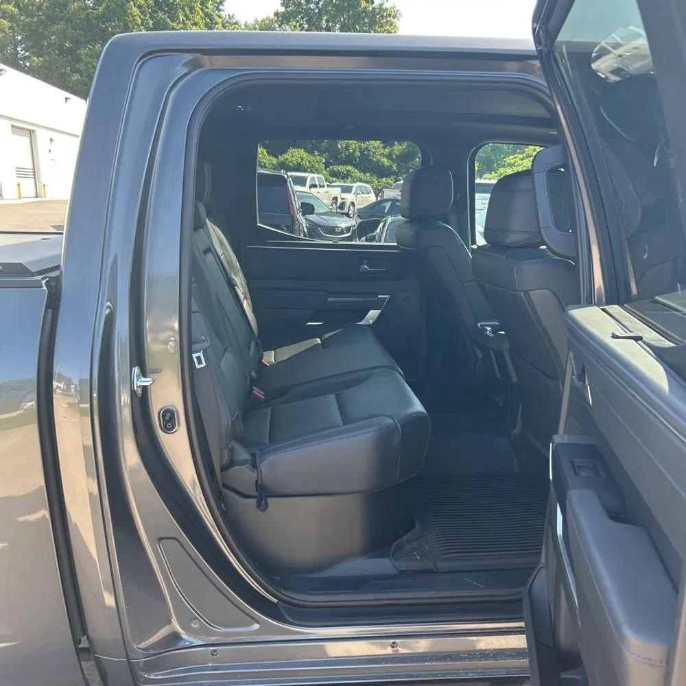 2024 Toyota Tundra Platinum