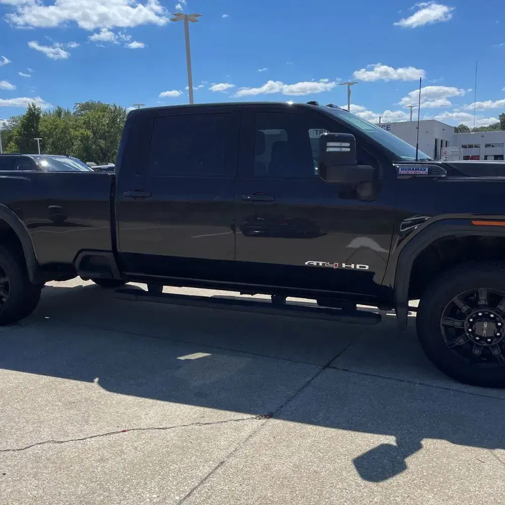 2024 GMC Sierra 2500 AT4