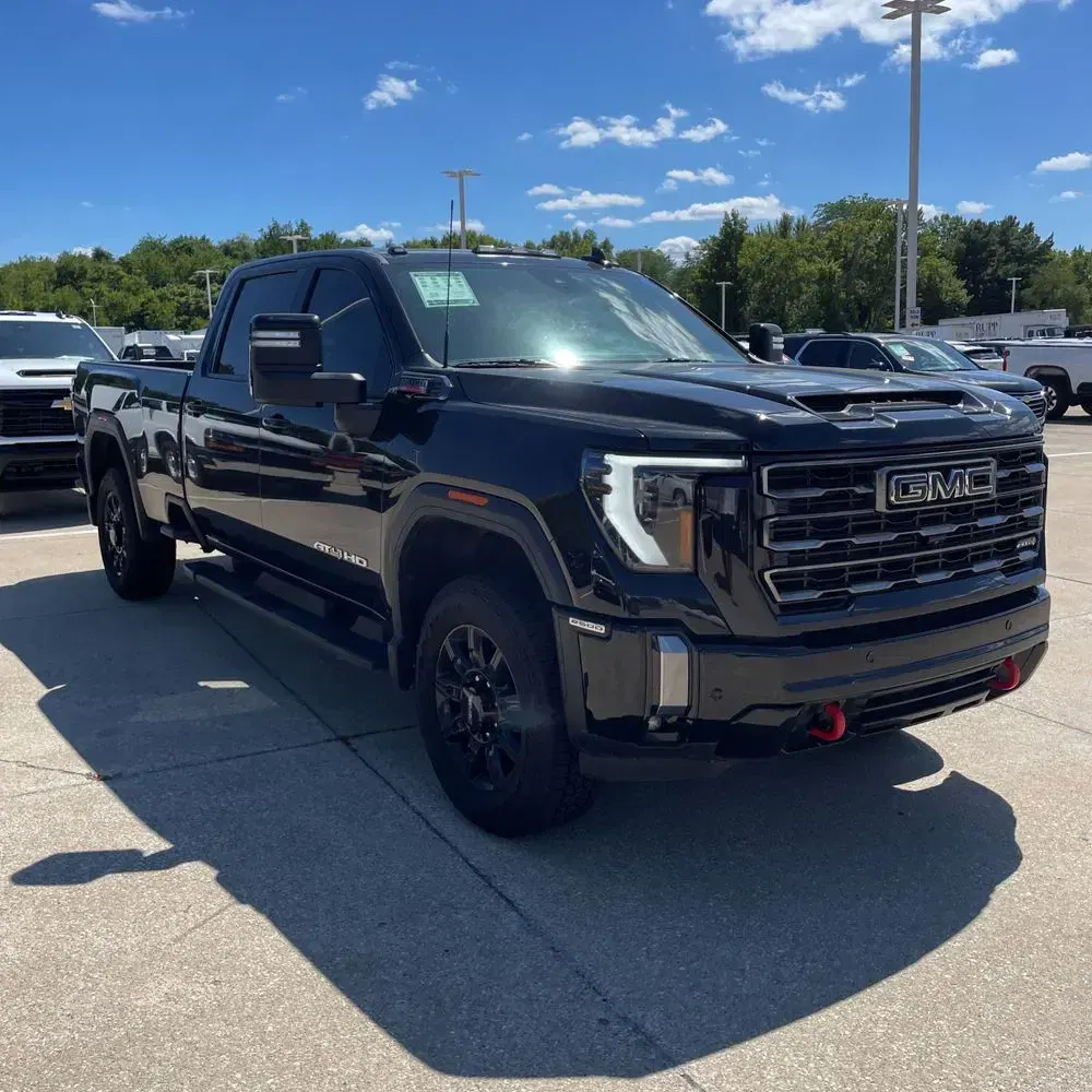 2024 GMC Sierra 2500 AT4