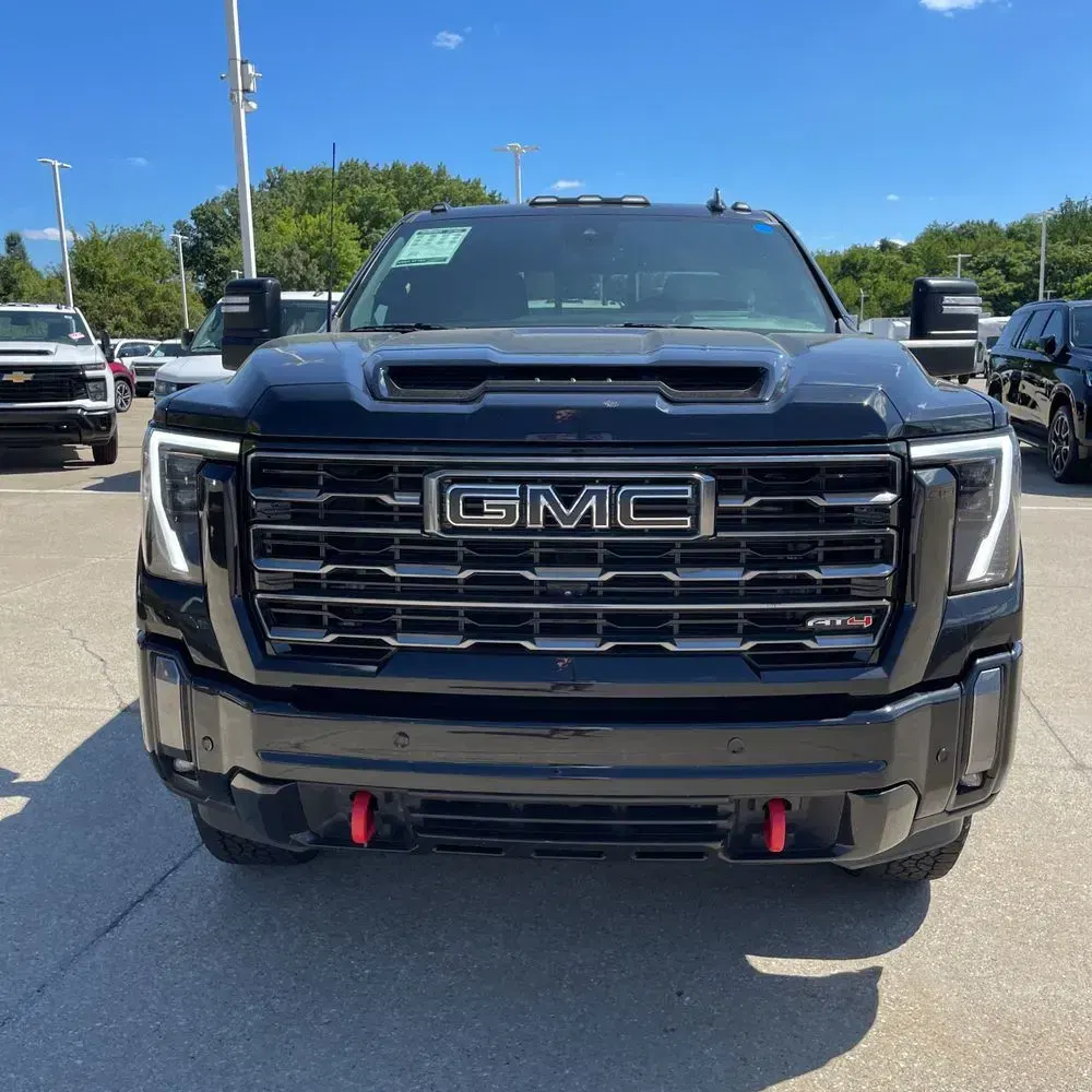 2024 GMC Sierra 2500 AT4