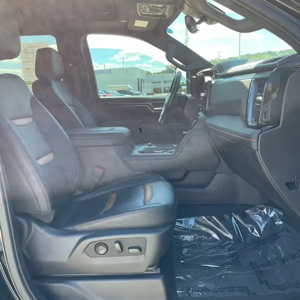2024 GMC Sierra 2500 AT4