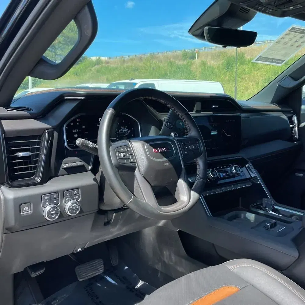 2024 GMC Sierra 2500 AT4