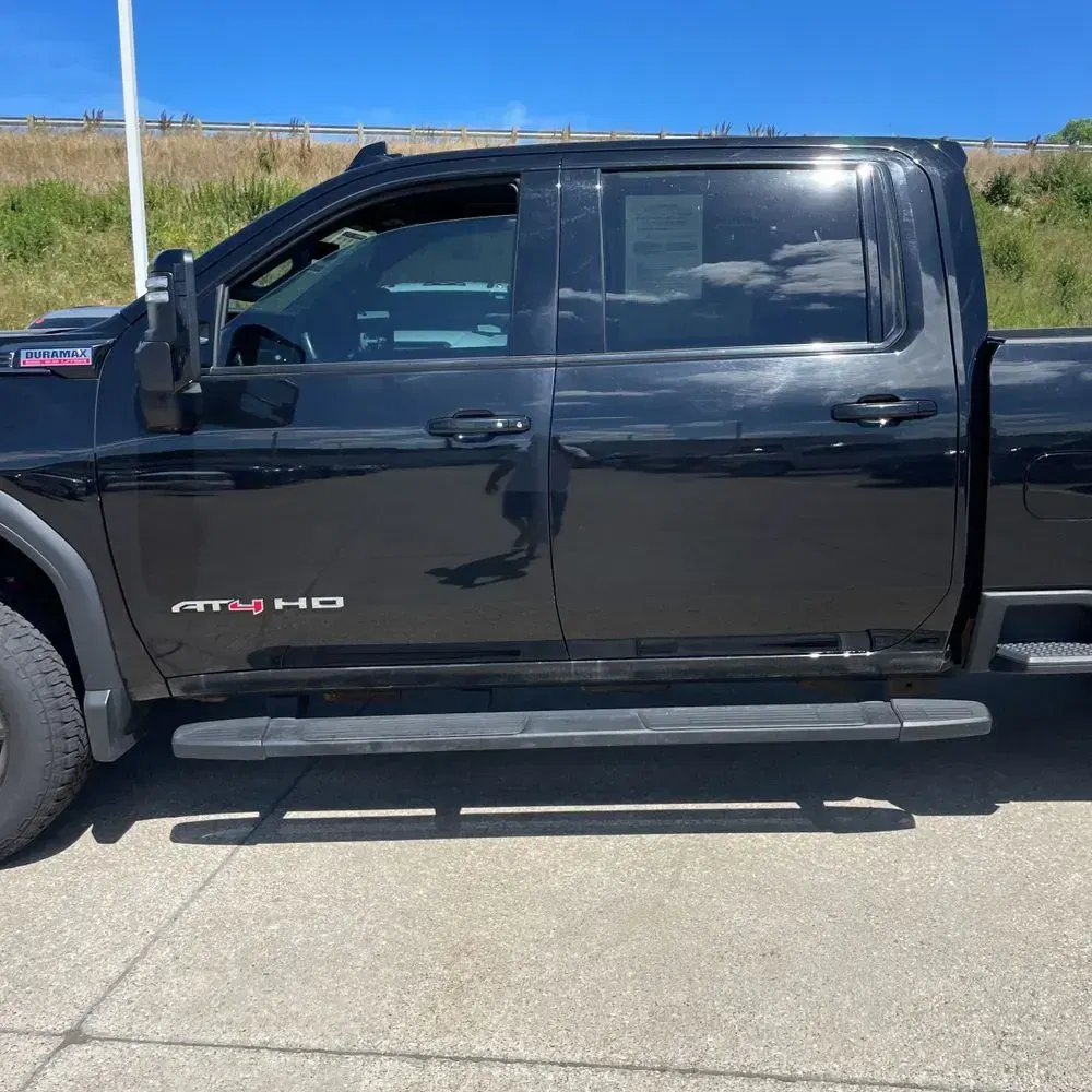 2024 GMC Sierra 2500 AT4